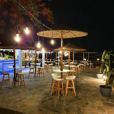 Malama Village פרוטאראס