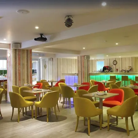Malama Village Resort 4*